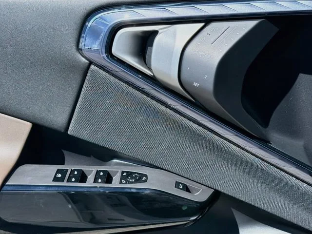 New 2026 Alpine White BMW 30 xDrive image 23