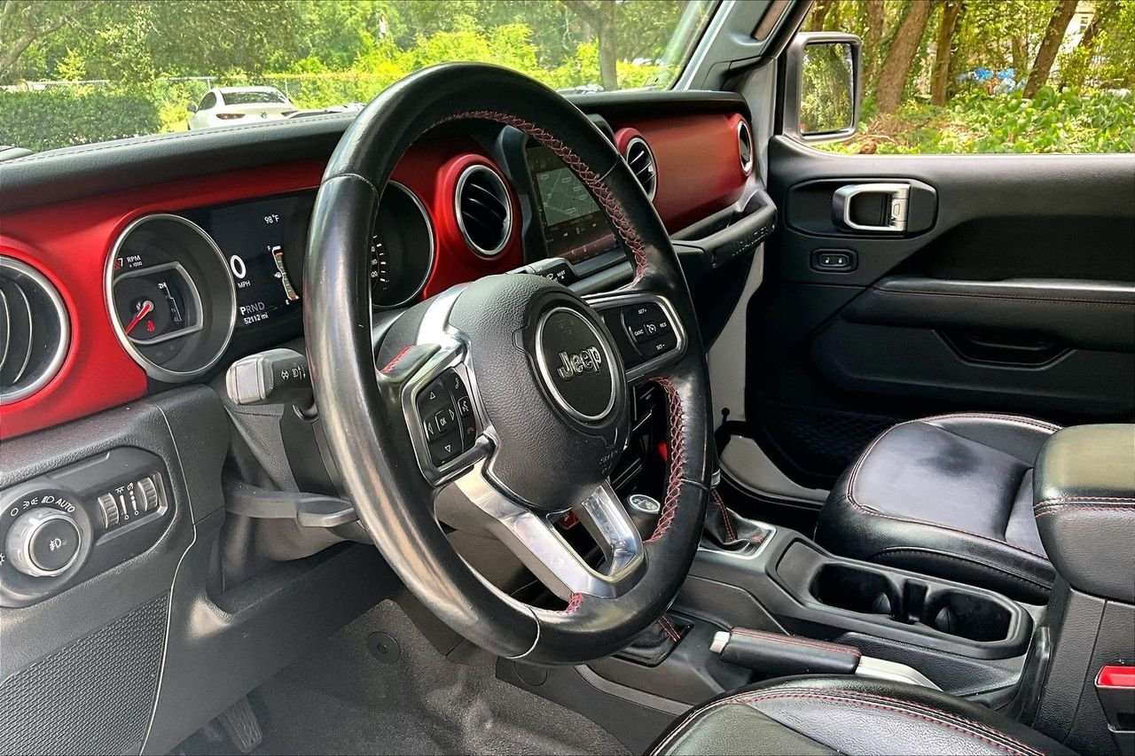 Used 2020 White Jeep Unlimited Rubicon image 14