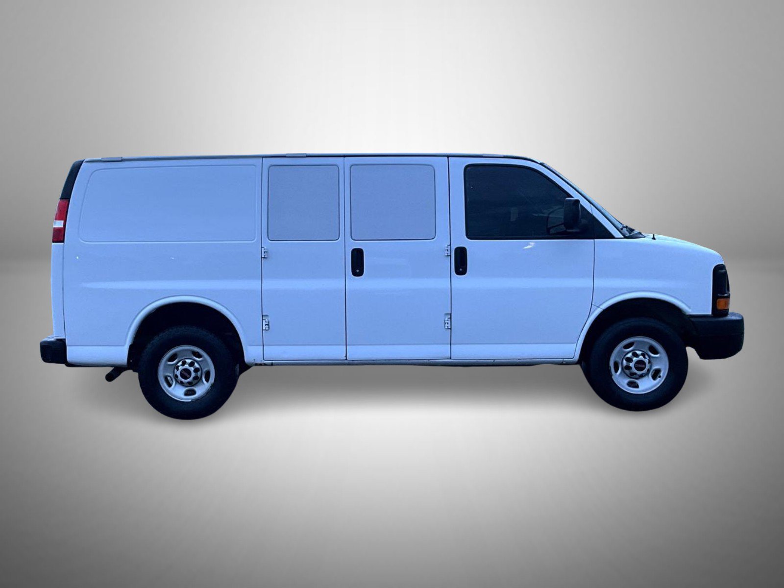 Used 2016 White GMC Work Van image 4