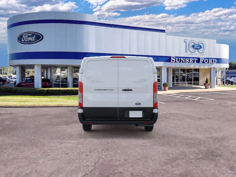 New 2026 Oxford White Ford Base image 5
