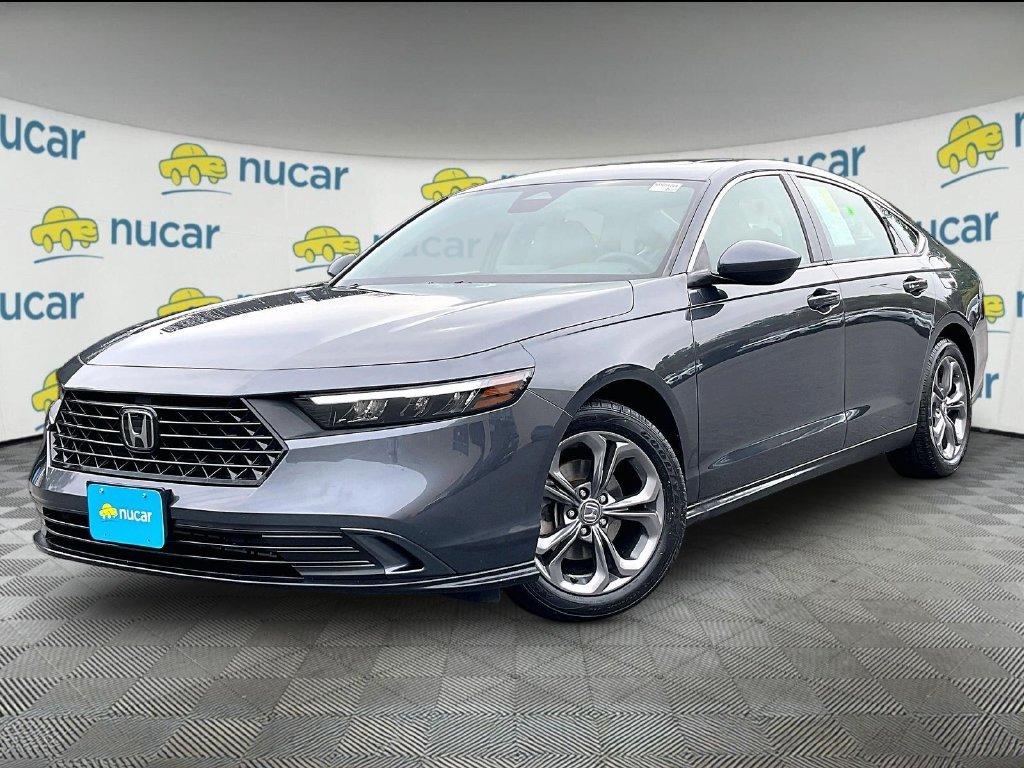 Used 2024 Gray Metallic Honda EX image 3