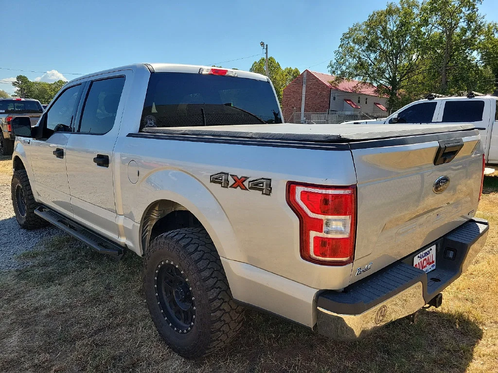 Used 2018 Ingot Silver Ford XLT image 4