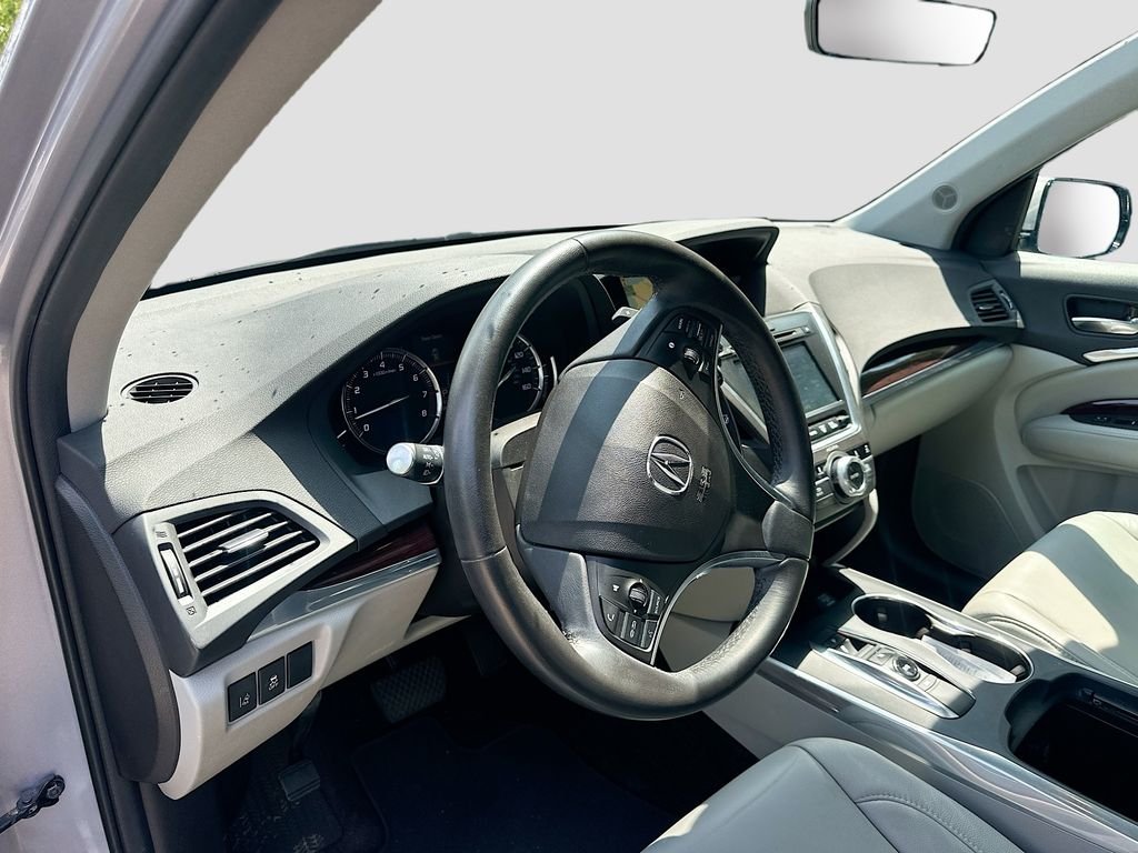 Used 2016  Acura 3.5L image 9