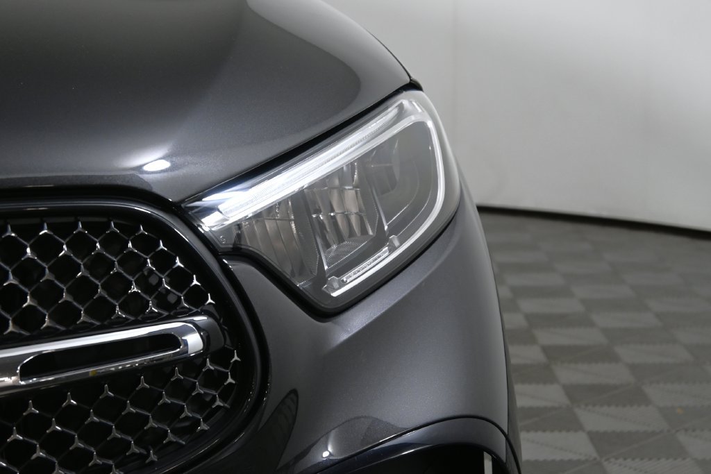 2026 Mercedes-Benz GLC Base - Photo 10