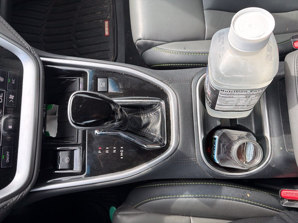 Used 2020 Black Subaru Onyx Edition XT image 19