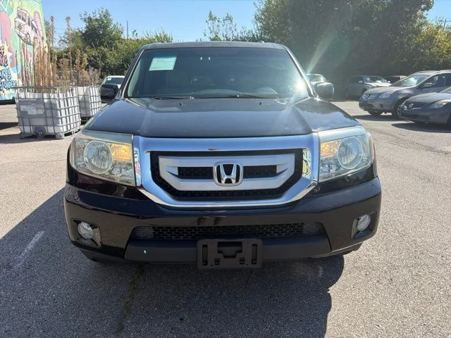 Used 2009 Black Honda EX-L image 2