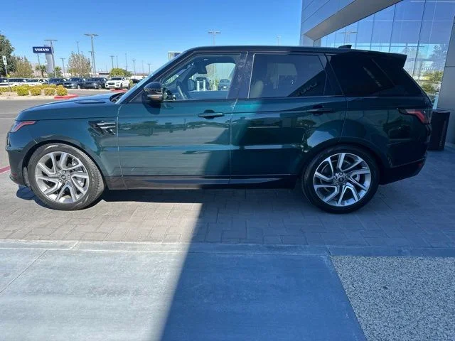 Used 2020 Green Land Rover HSE image 8