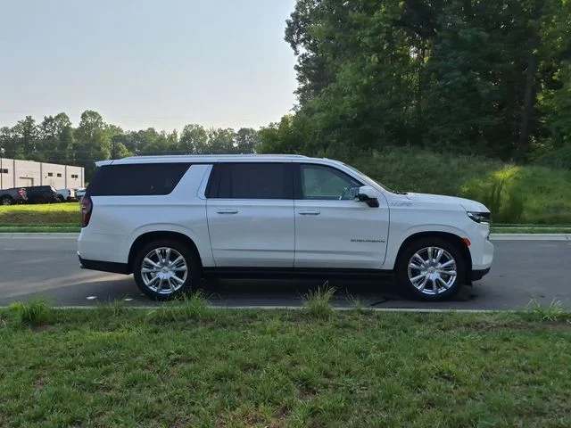 Used 2021 Beige Chevrolet High Country image 14