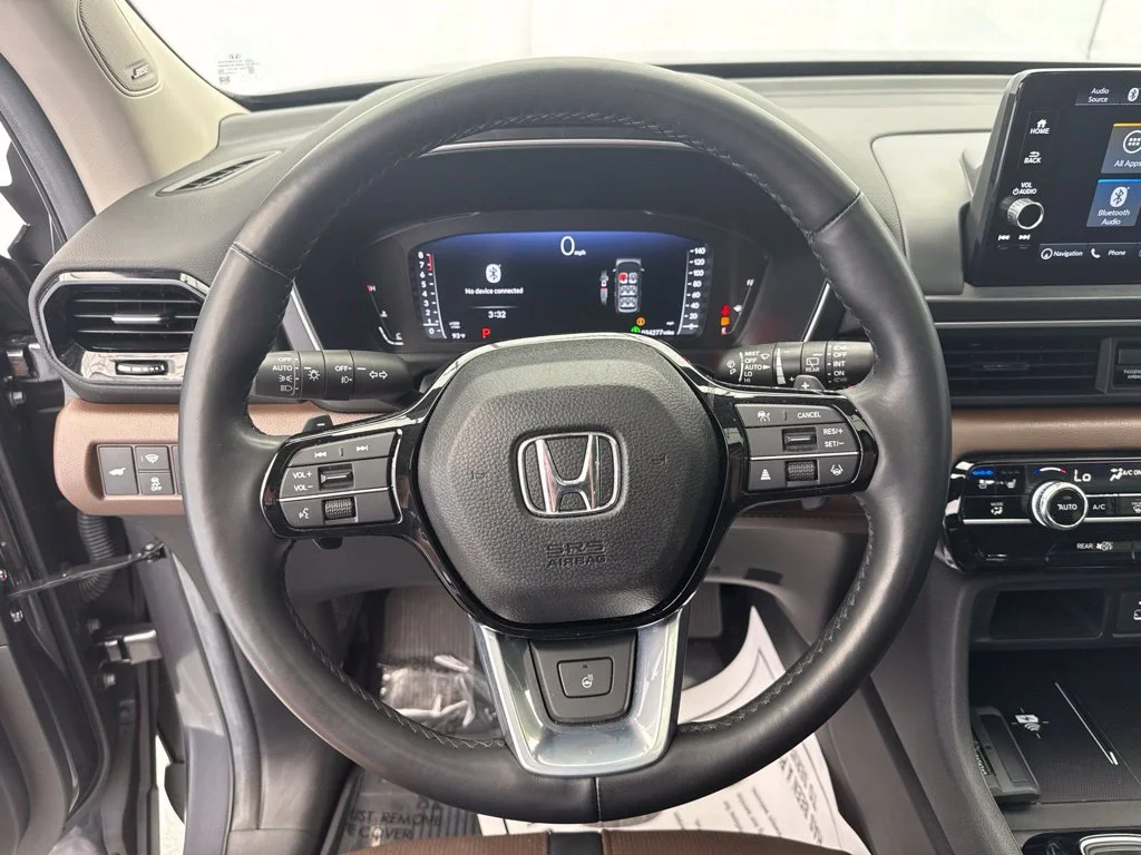 Used 2025 Modern Steel Metallic Honda Elite image 28