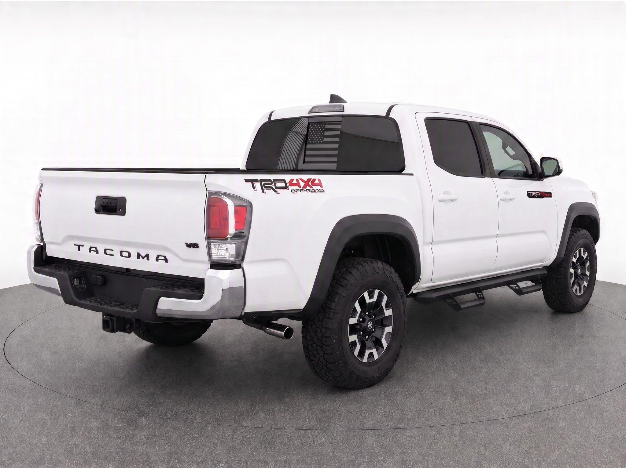Used 2022 white Toyota TRD Off Road image 4