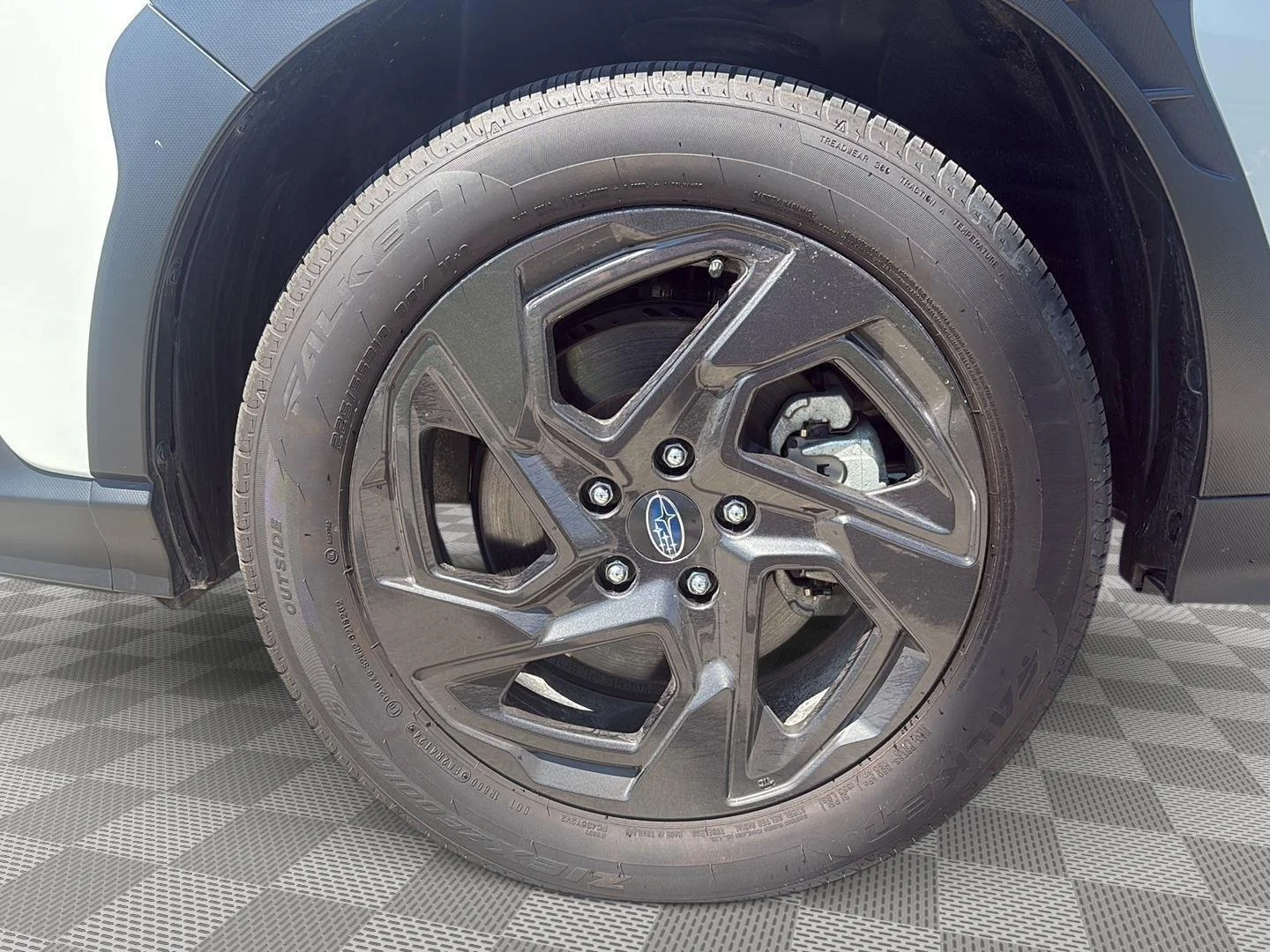 Used 2025 Crystal White Pearl Subaru Sport image 11