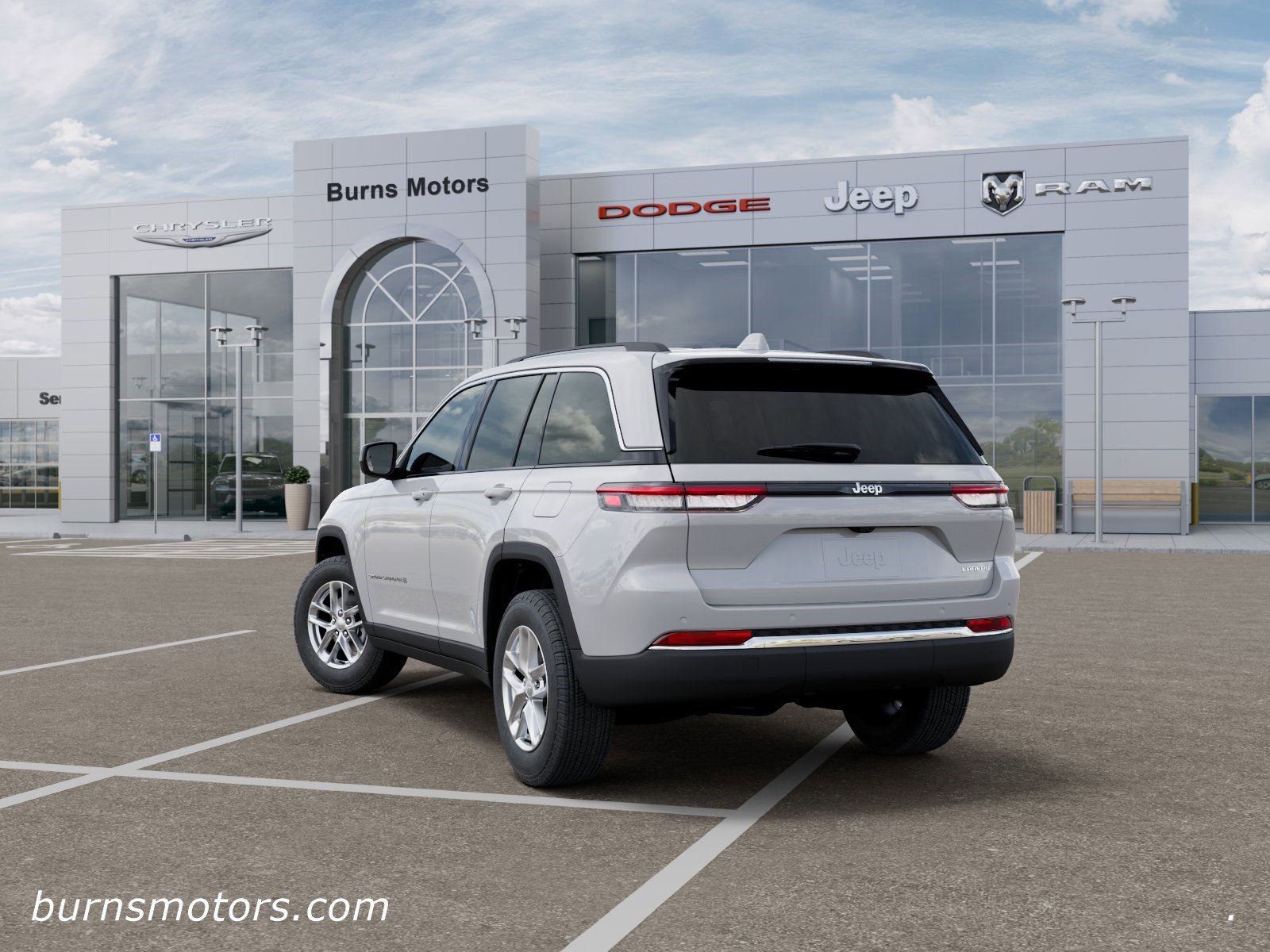 New 2026 Bright White Clear-Coat Exterior Paint Jeep Laredo image 3