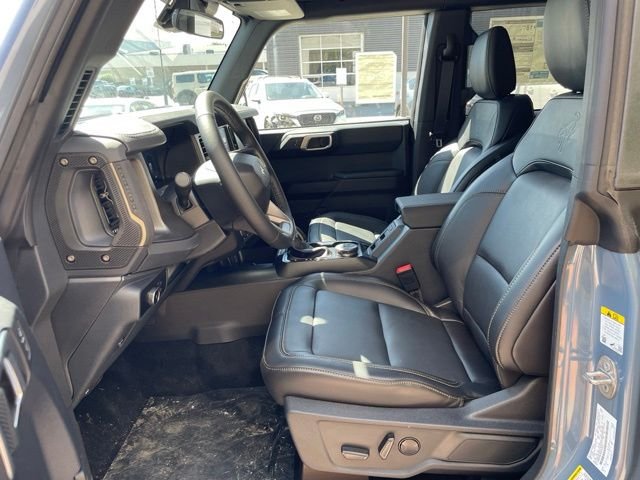 New 2025 Azure Gray Metallic Tri-Coat Ford Badlands® image 12