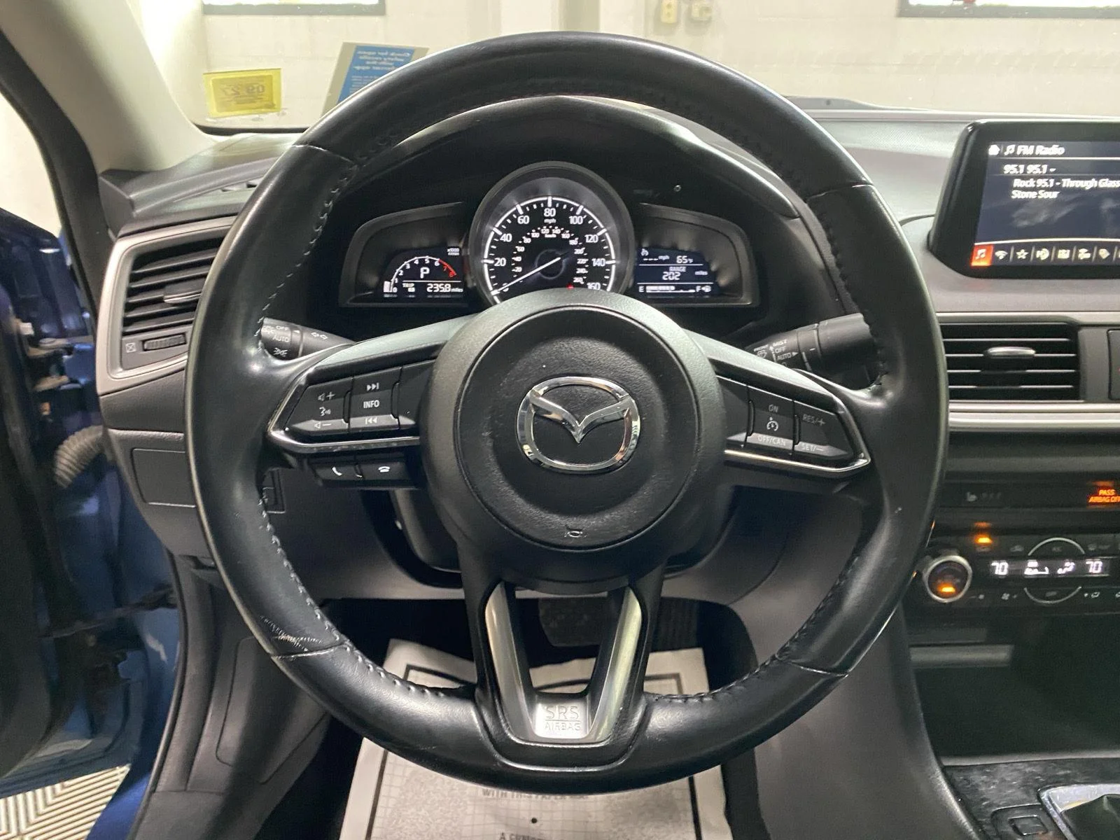 Used 2018 Eternal Blue Mica Mazda Touring image 21