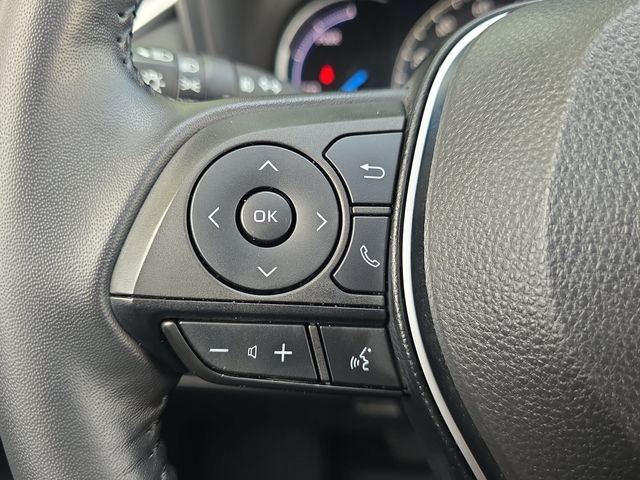 Used 2023 Beige Toyota XLE Premium image 17