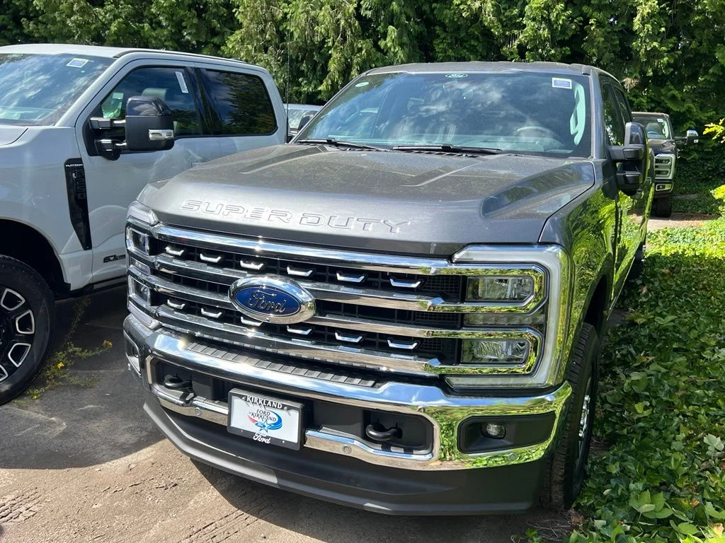New 2026 Carbonized Gray Metallic Ford F-350® Lariat® image 4