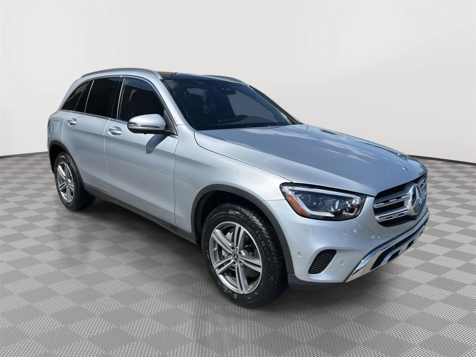 2022 Mercedes-Benz GLC GLC 300 4MATIC's photo