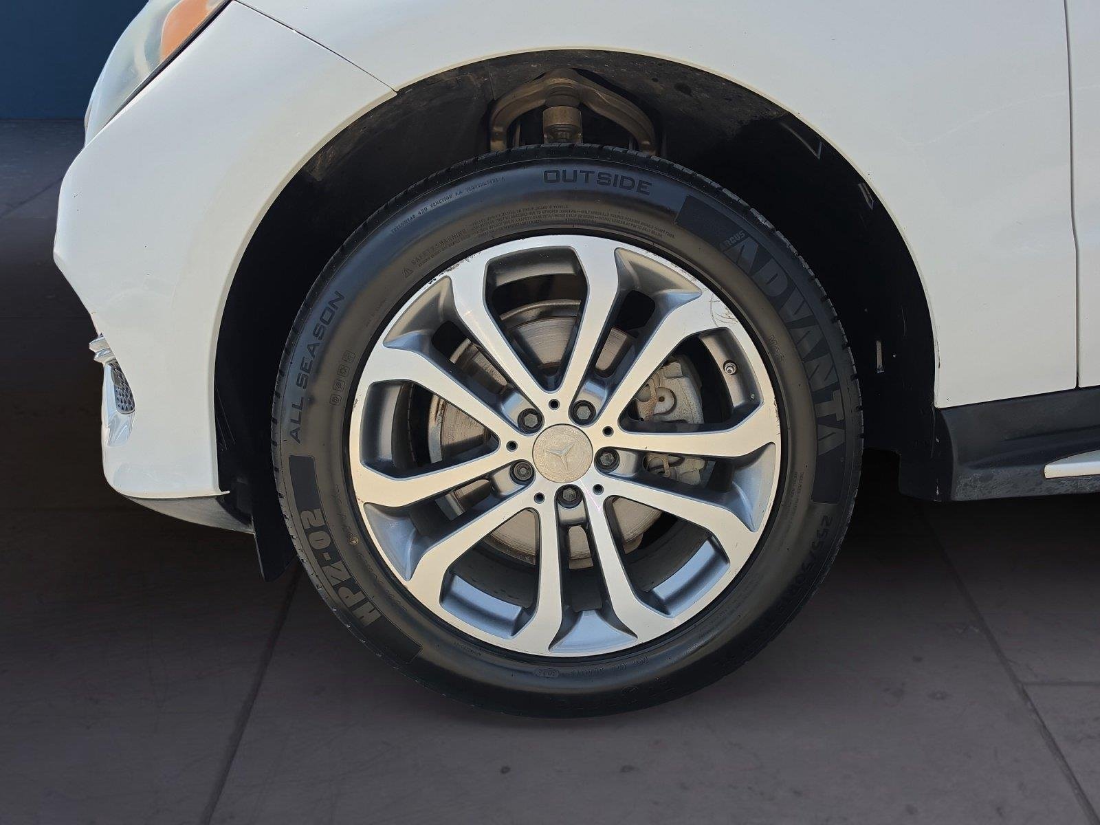 Used 2016 designo Diamond White Metallic Mercedes-Benz GLE 350 image 14