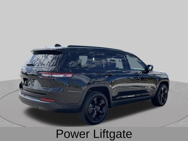 Certified Used 2022 Black Jeep Limited image 8