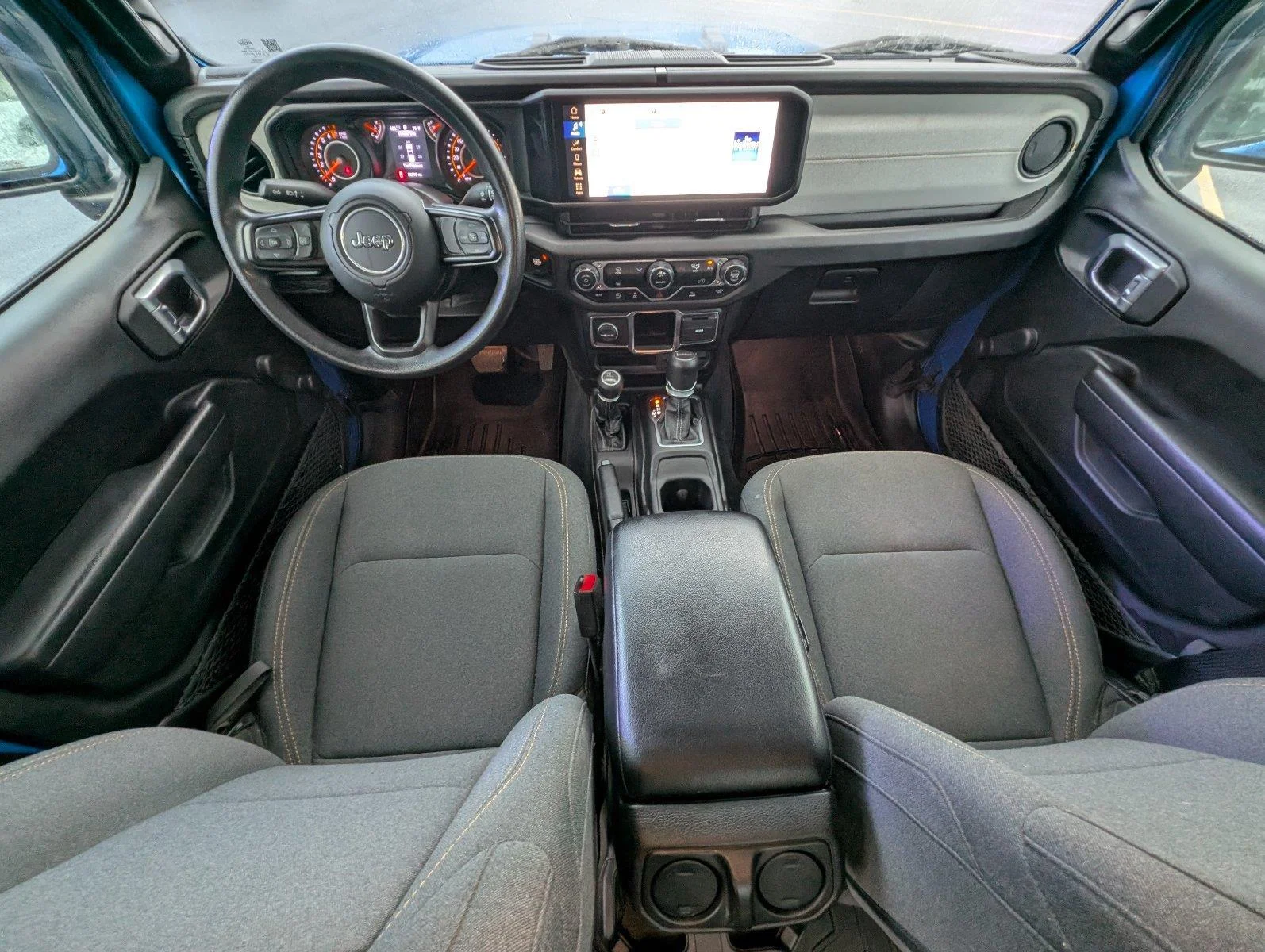 Used 2024 Hydro Blue Pearlcoat Jeep Sport image 32