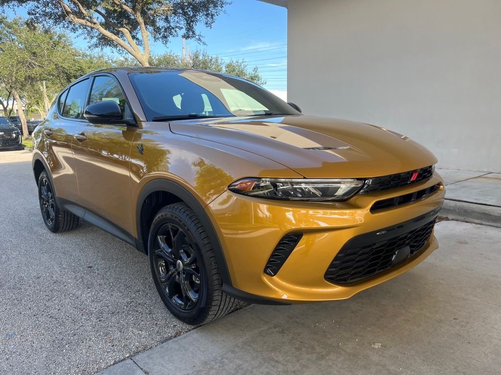 2024 Dodge Hornet GT - Photo 2