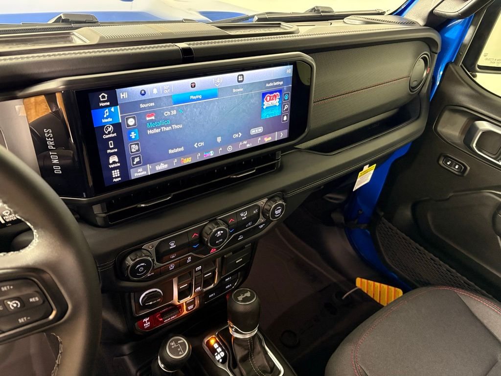 New 2026 Hydro Blue Pearlcoat Jeep Rubicon image 26