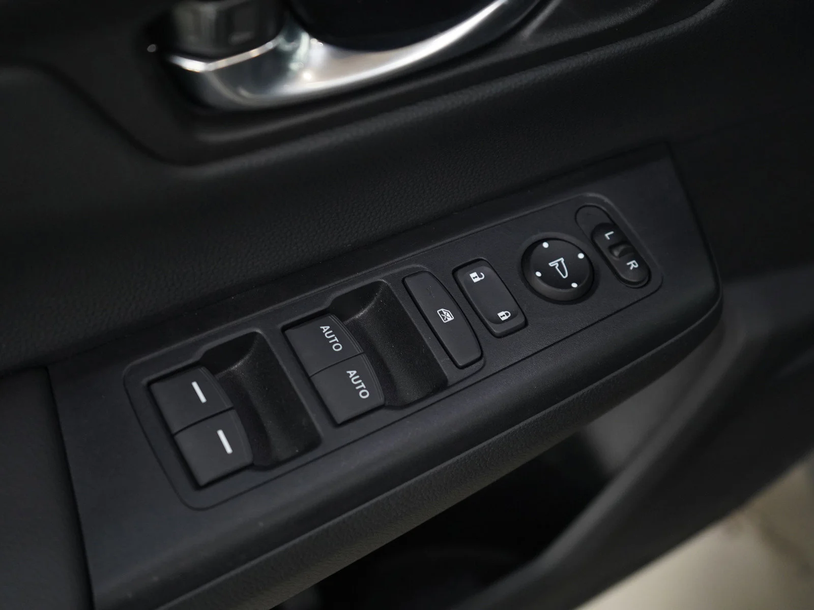 Used 2026 Black Honda Sport AWD image 17