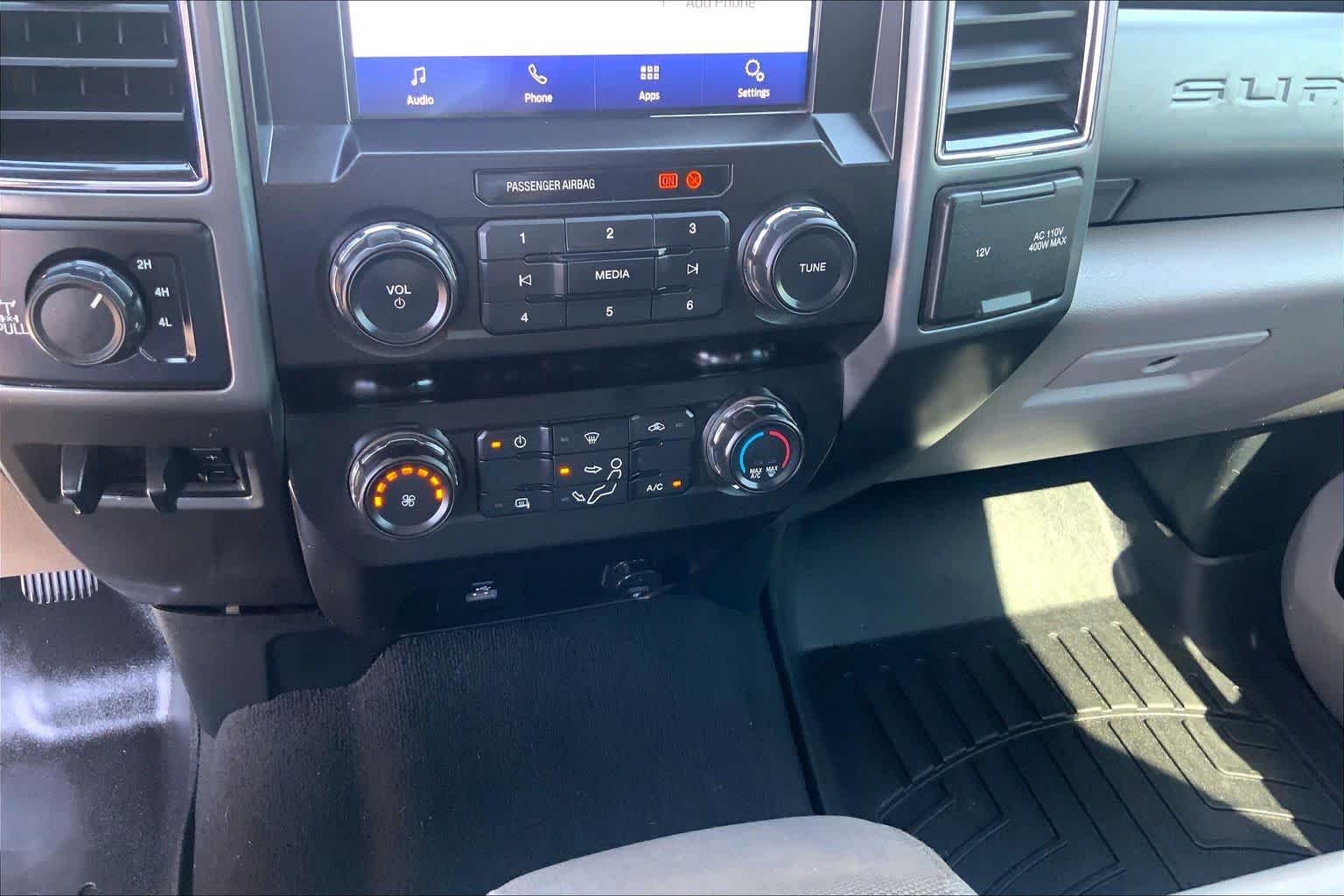 Used 2021 Oxford White Ford XLT image 34