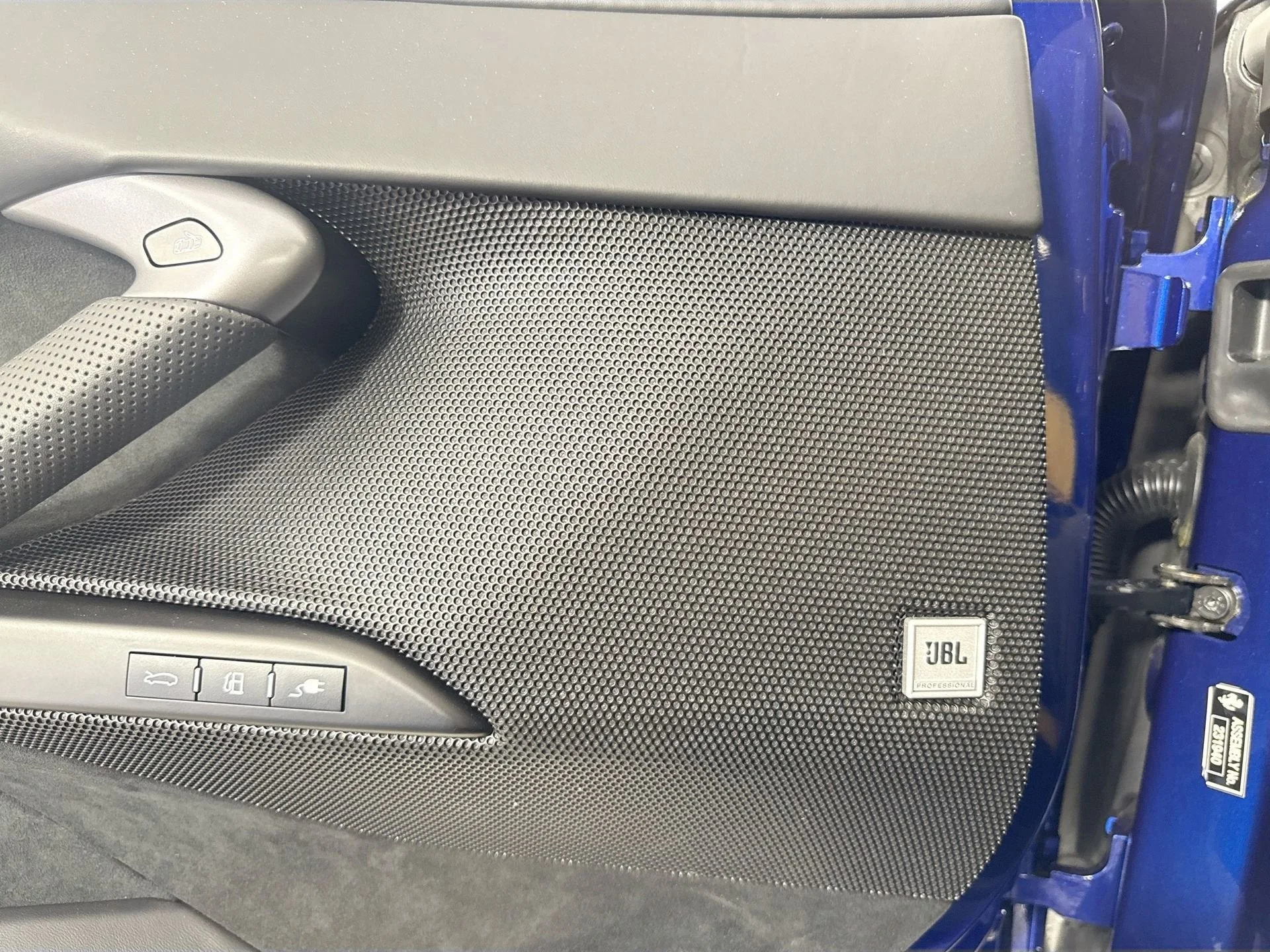 Certified Used 2024 Blu Elettrico 2020 Ferrari Base image 17