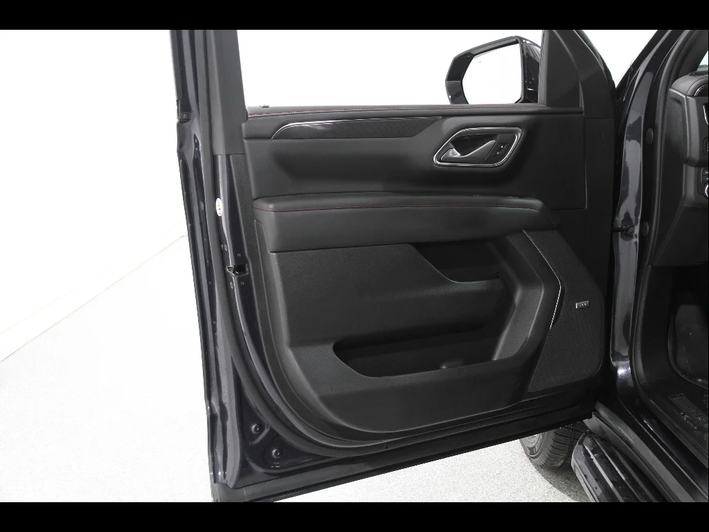 2022 Chevrolet Tahoe RST - Photo 4