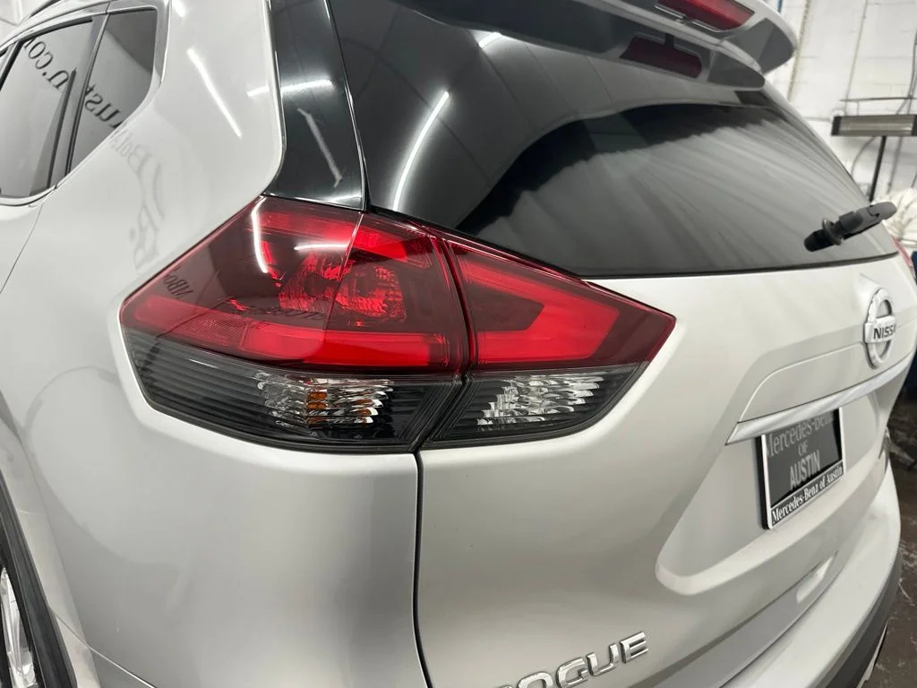 Used 2018 Silver Nissan SV image 12