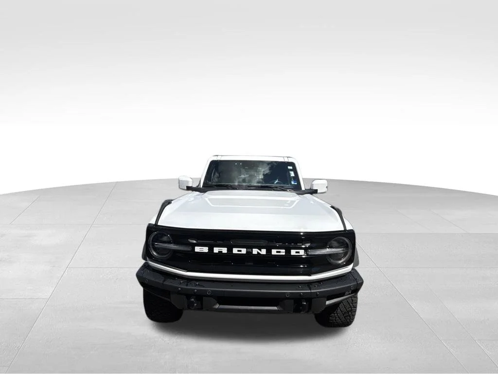 Certified Used 2023 White Ford Outer Banks image 9