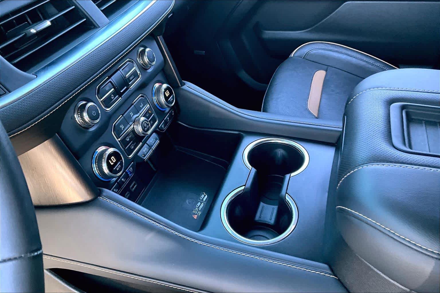 Used 2023 Redwood Metallic GMC AT4 image 14
