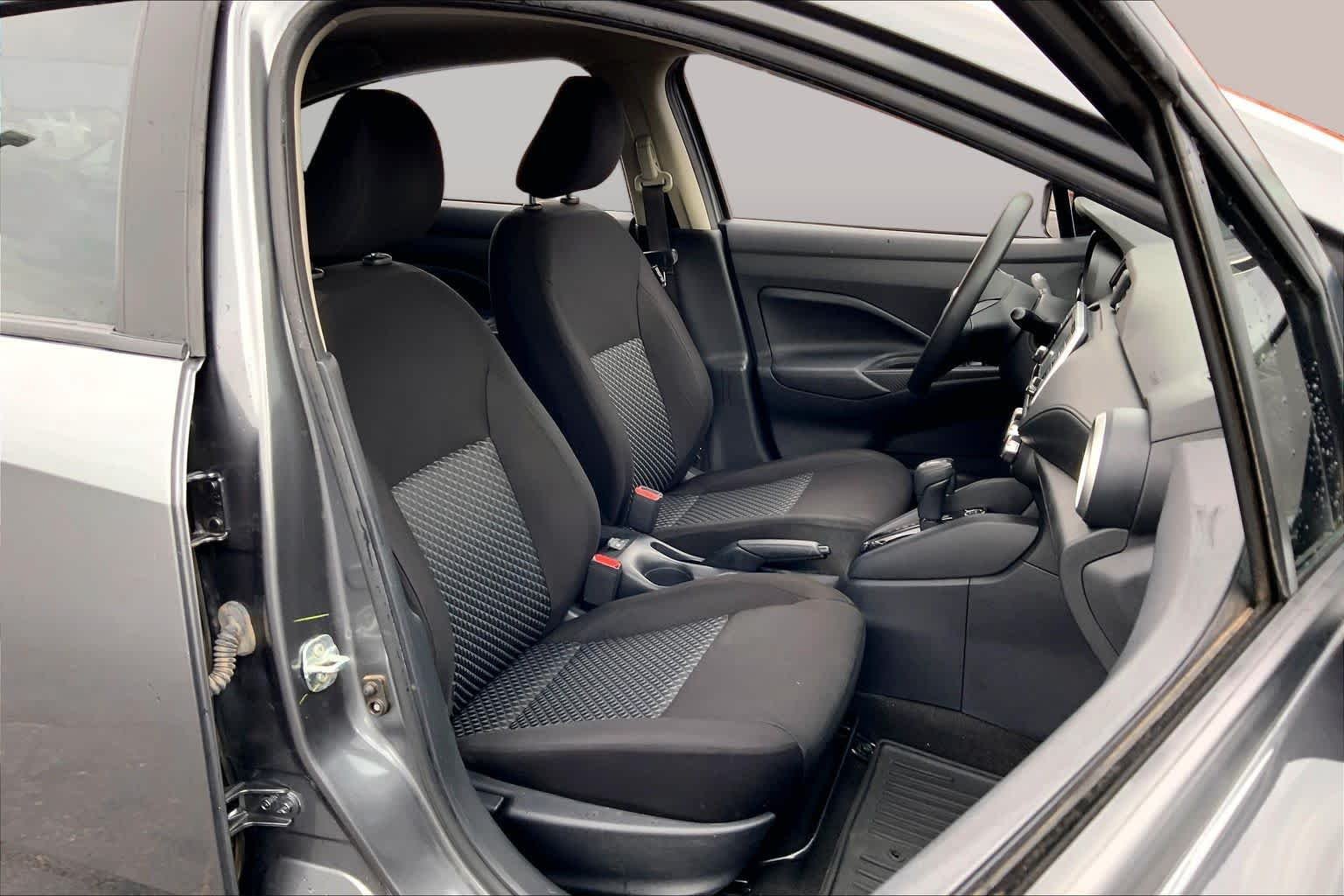Used 2021 Gun Metallic Nissan S image 9