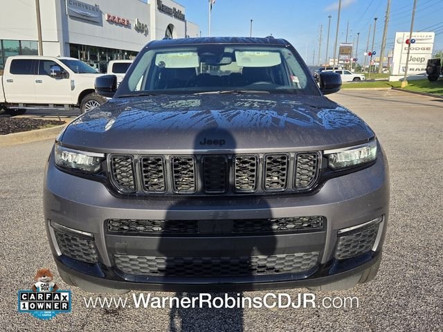 Used 2023 Gray Jeep Limited image 2