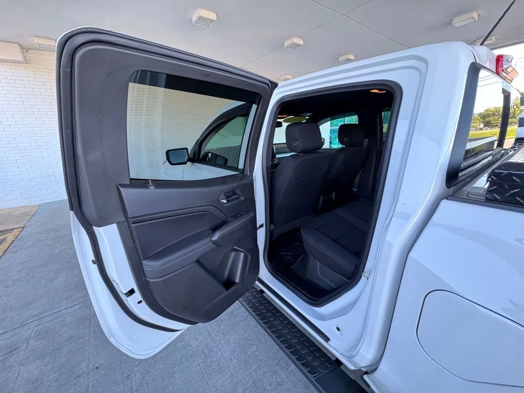 Used 2026 White Chevrolet LT image 19