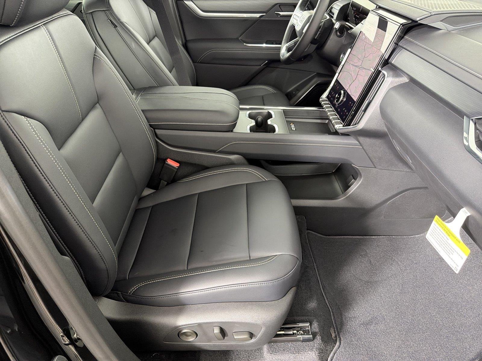 2026 GMC Acadia Elevation - Photo 11