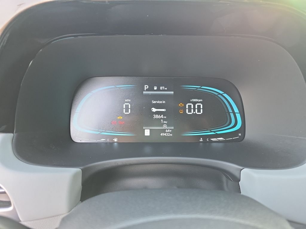 Used 2025 Graphite Hyundai SEL image 15