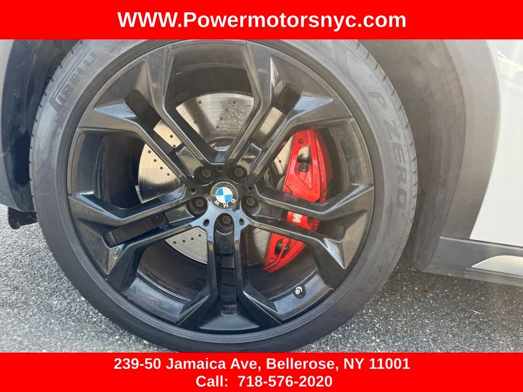 Used 2023 White BMW xDrive40i image 18