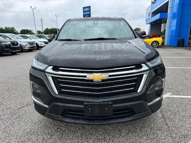Used 2023 Mosaic Black Metallic Chevrolet LT Cloth image 9