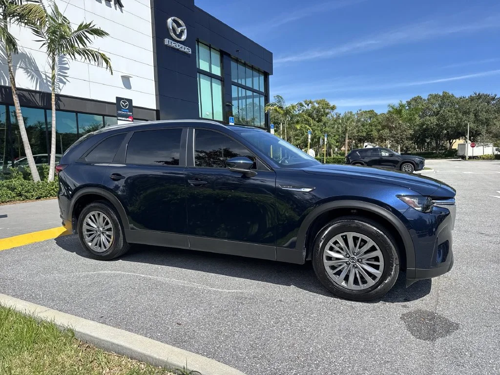 Used 2026 Deep Crystal Blue Mica Mazda 3.3 Turbo Select image 6