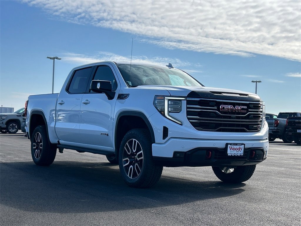 2026 GMC SIERRA - Image 1