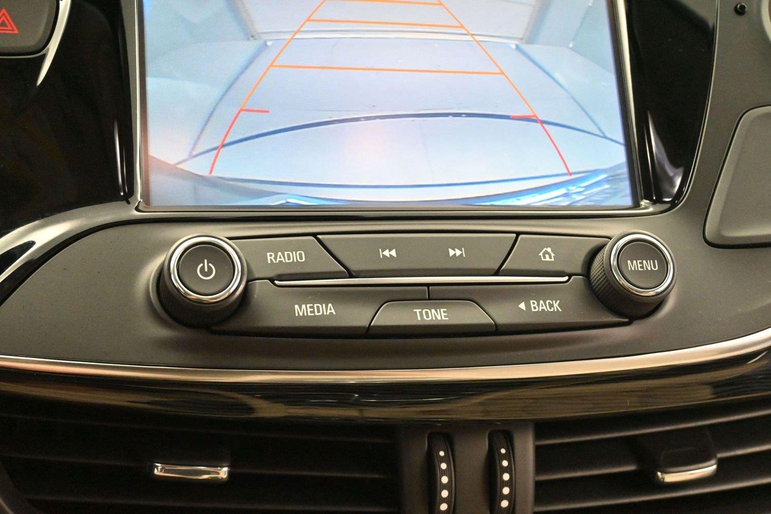 Used 2017 EBONY TWILIGHT METALLIC Buick Essence image 21