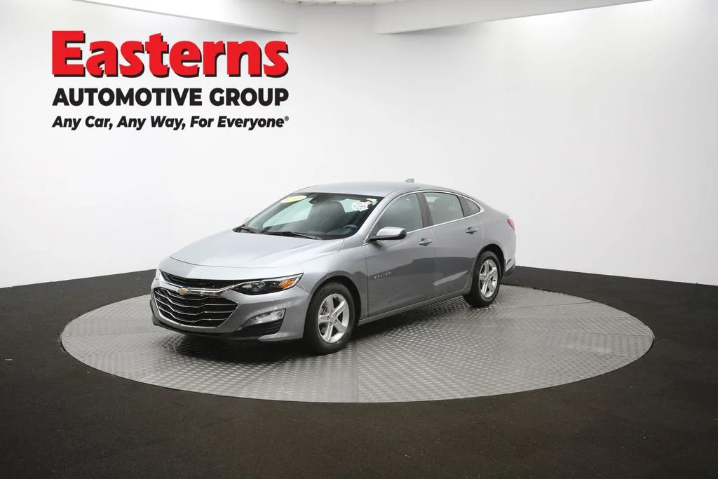 Used 2024 Gray Chevrolet LT image 53