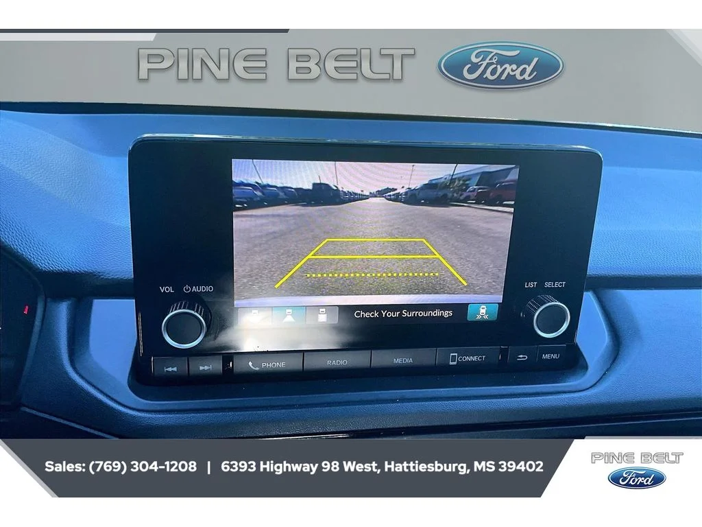 Used 2025 Solar Silver Metallic Honda SE image 15