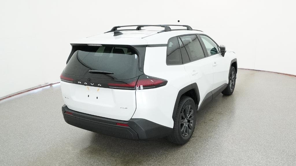 New 2026 Wind Chill Pearl Toyota XLE Premium image 2