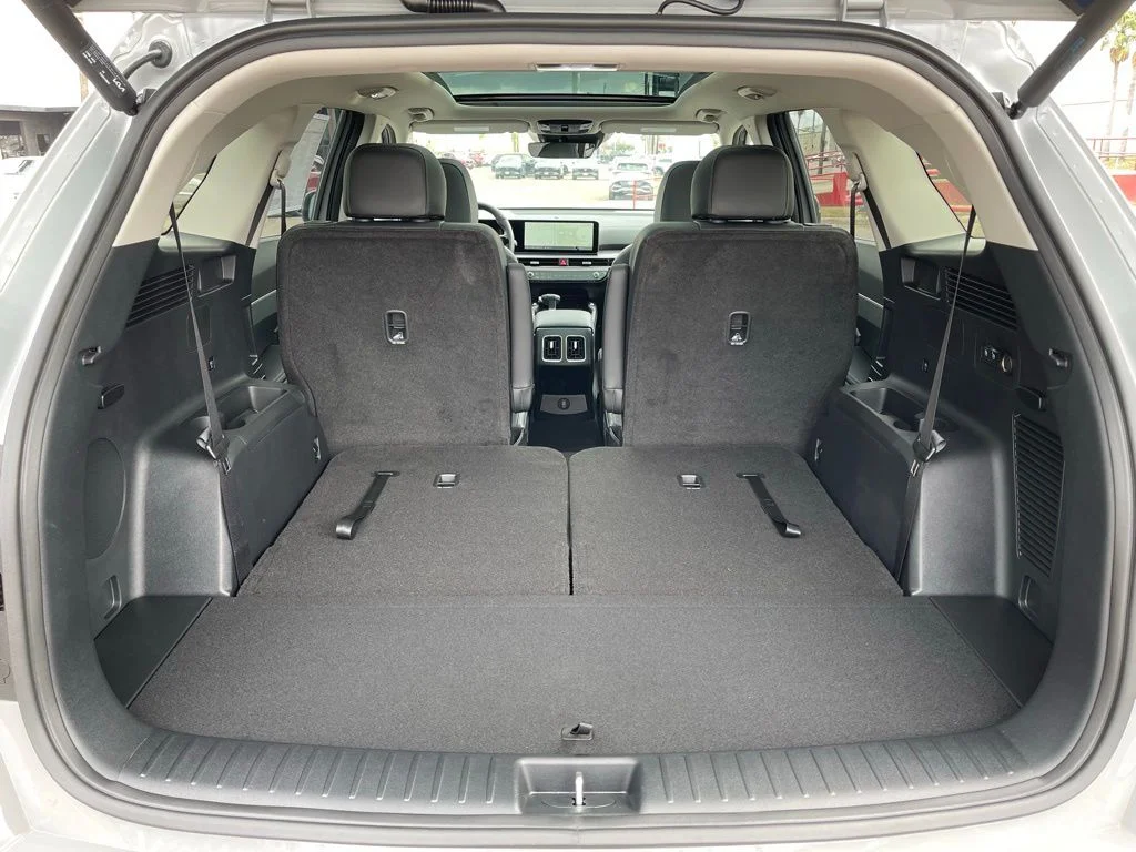 New 2026 Gray Kia EX image 7
