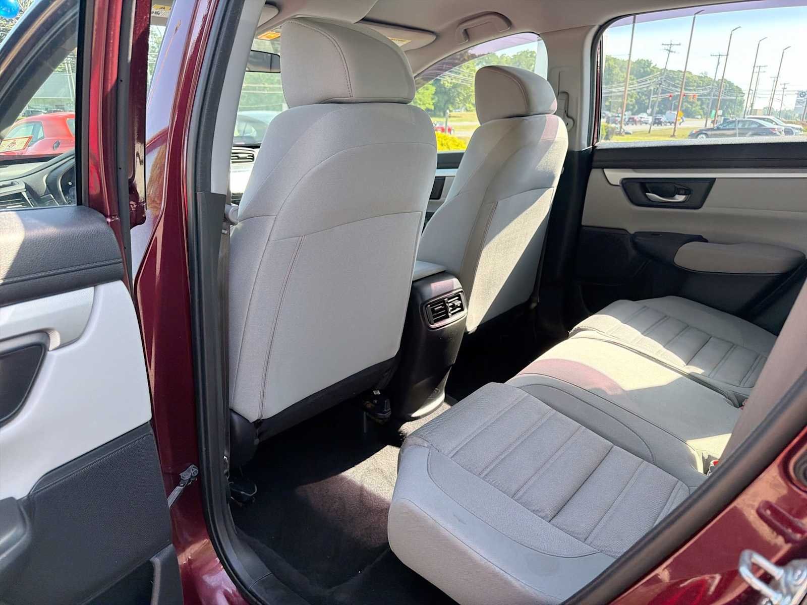 2017 Honda CR-V LX - Photo 12