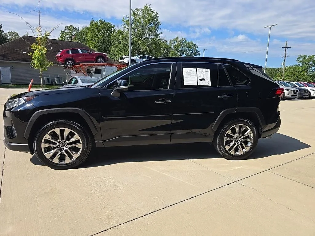 Used 2019 Black Toyota Limited image 18