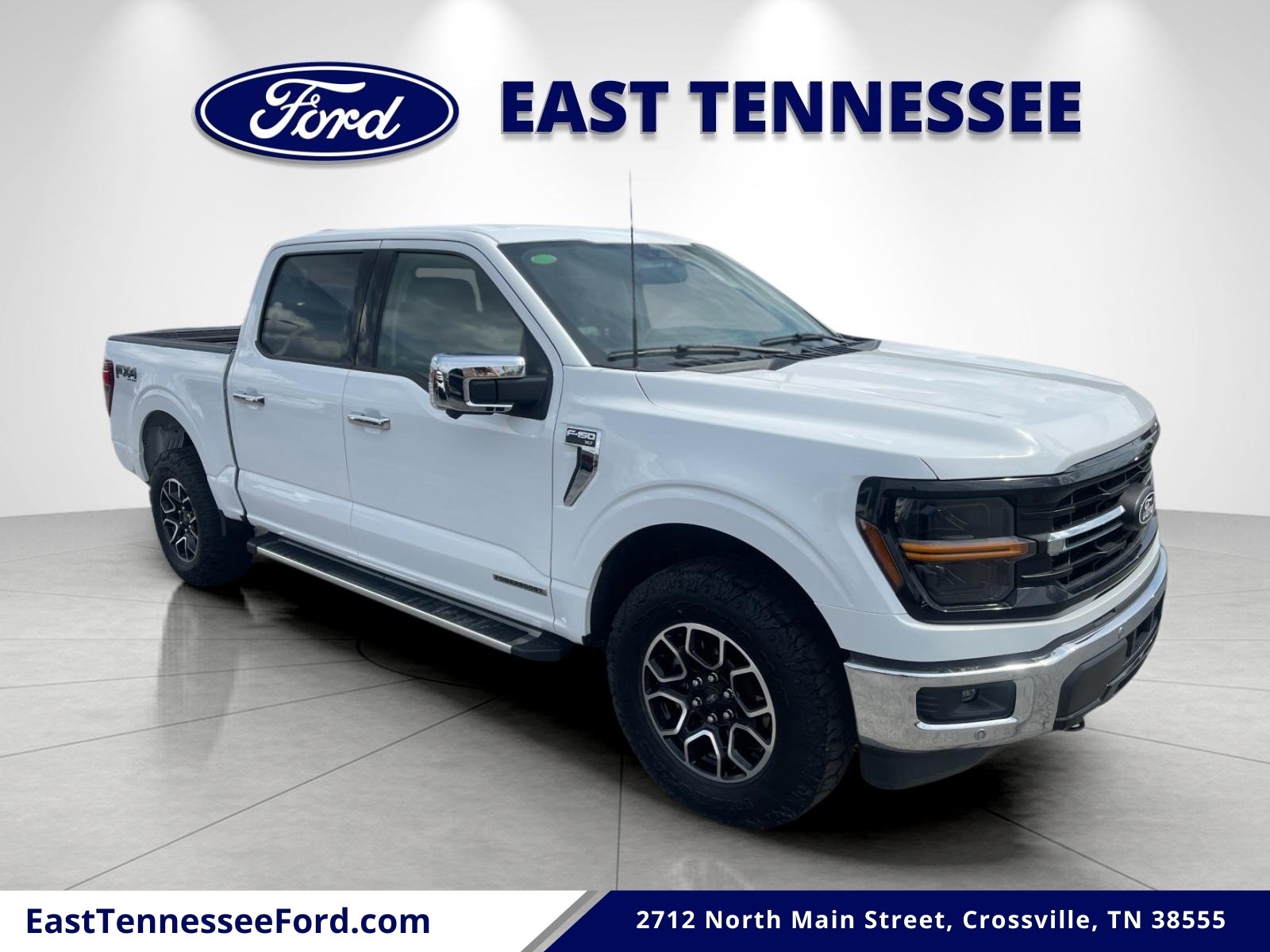 Used 2024 Oxford White Ford XLT image 1